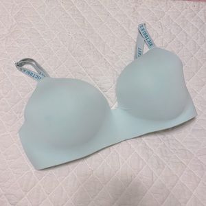 Light blue Victoria’s Secret VS Bra 36 DD